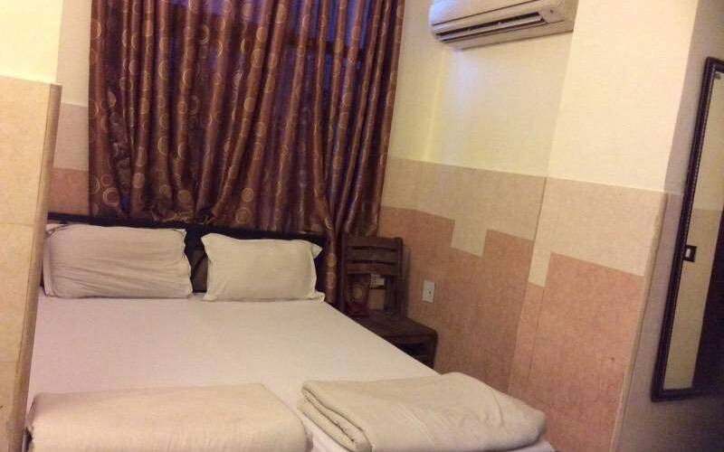 Hotel Shanti Kunj, New Delhi 3